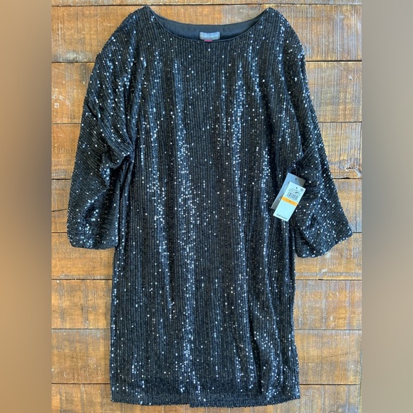 Vince Camuto Sparkle & Shine Sequin Dolman Shift Dress - Picture 4 of 6